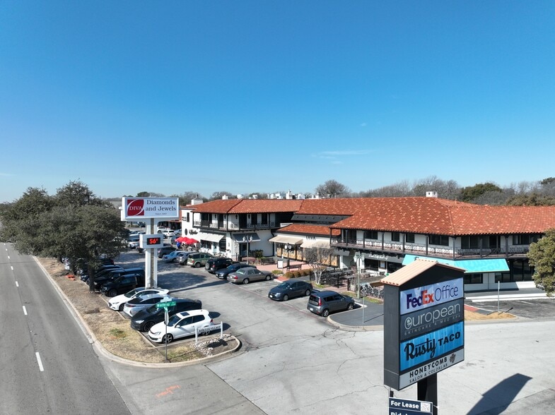 More Photos Of 6040 Camp Bowie Blvd, Fort Worth Unknown For Lease