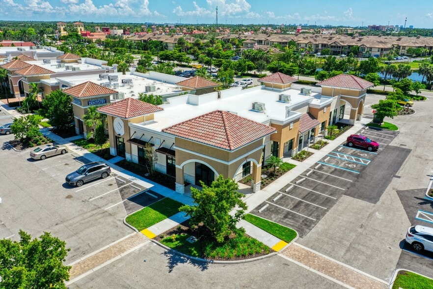 More Photos Of 19517 Highland Oaks dr, Estero General Retail For Sale