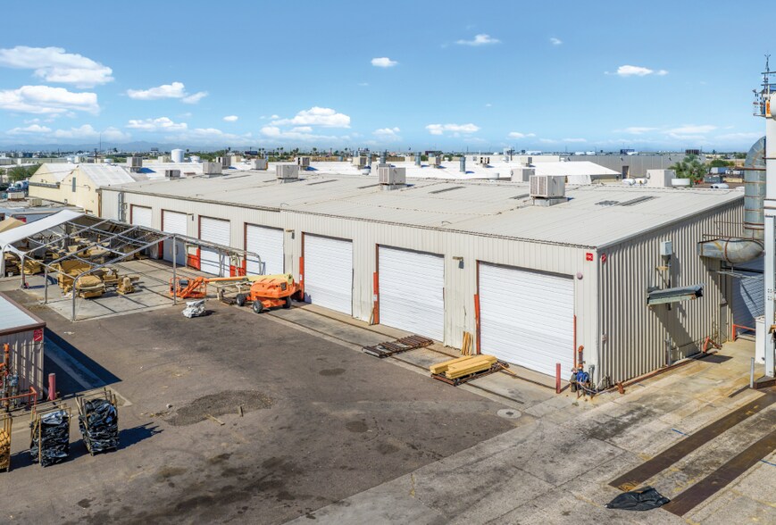 More Photos Of 2402 S 15th Ave, Phoenix Warehouse For Lease