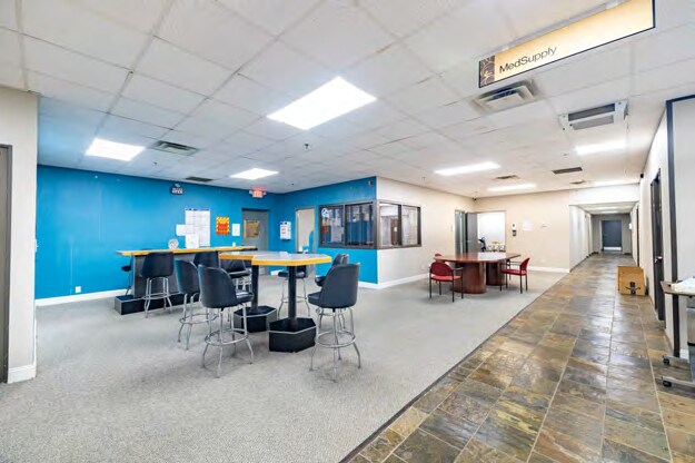 More Photos Of 23600 Schoenherr Rd, Warren Warehouse For Sale