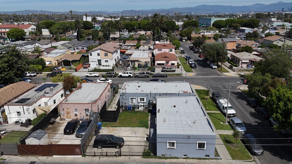 More Photos Of 1700 W 60th St, Los Angeles Multifamily For Sale