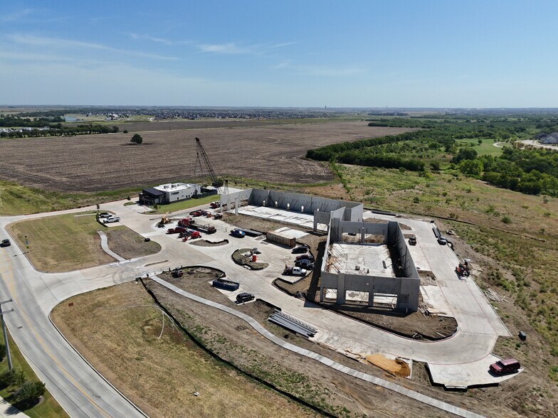 More Photos Of 1260 Teel Pkwy, Prosper General Retail For Lease