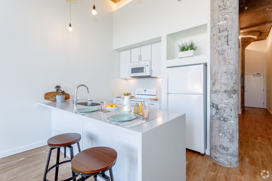 More Photos Of 1721 Walnut St, Kansas City Apartments For Lease
