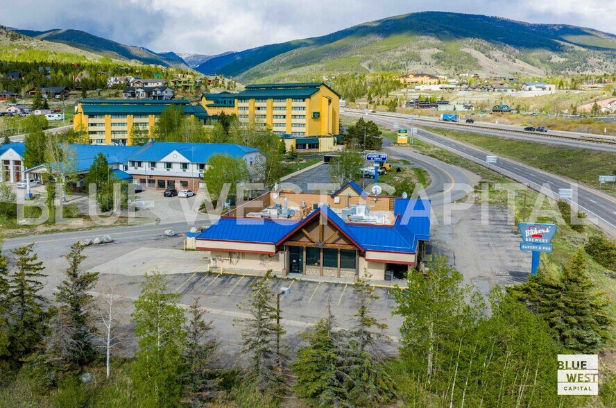 More Photos Of 531 Silverthorne Ln, Silverthorne Freestanding For Sale