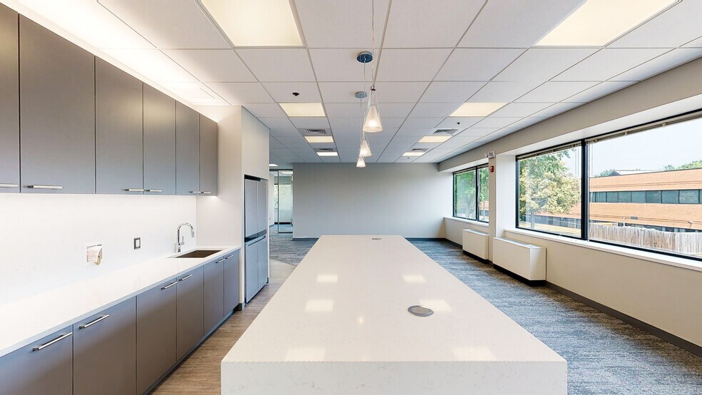 Primary Photo Of 20400 Observation Dr, Germantown Medical For Lease