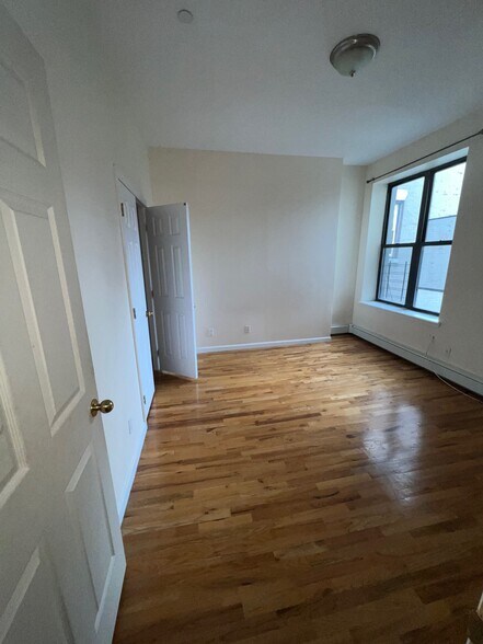 More Photos Of 469 W 141st St, New York Apartments For Sale