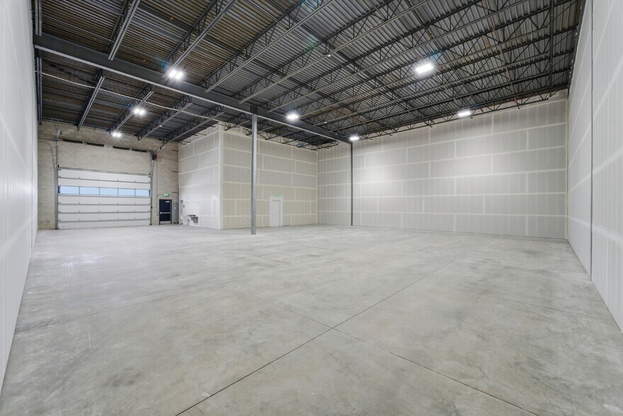 More Photos Of 1548 American Way, Payson Warehouse For Lease
