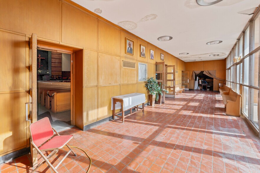 More Photos Of 6815 Page Ave, Saint Louis Religious Facility For Sale