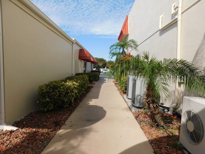 More Photos Of 1227 S Patrick Dr, Satellite Beach Office For Lease