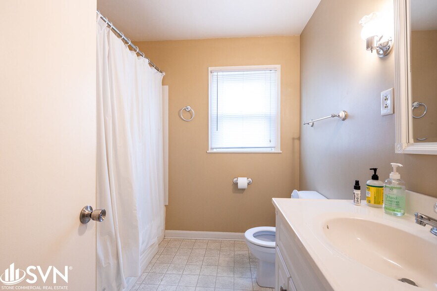 More Photos Of 331 Versailles Rd, Frankfort Office For Sale