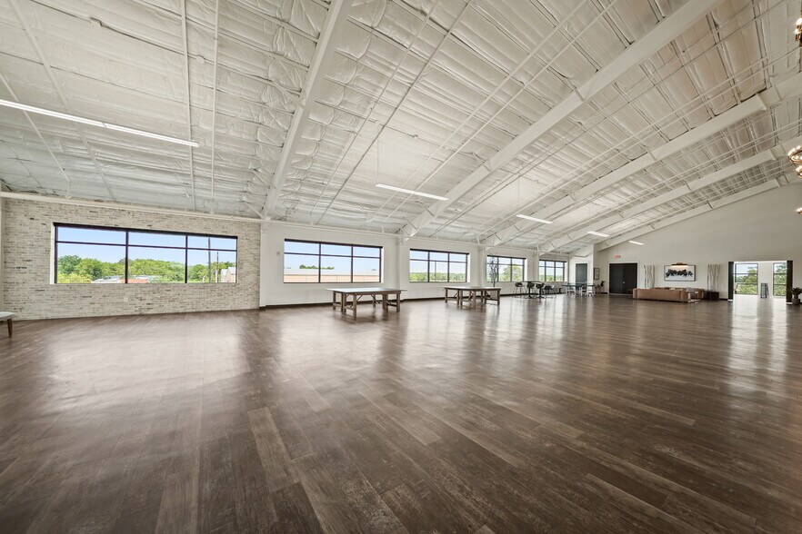 More Photos Of 4300 FM 2351 Rd, Friendswood Office For Lease