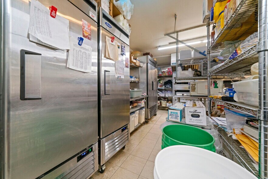 More Photos Of 208 N Walnut St, Stillman Valley General Retail For Sale