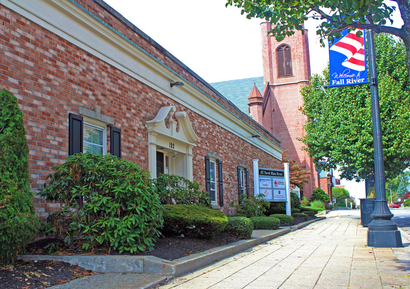 Primary Photo Of 182 N Main St, Fall River Office For Lease