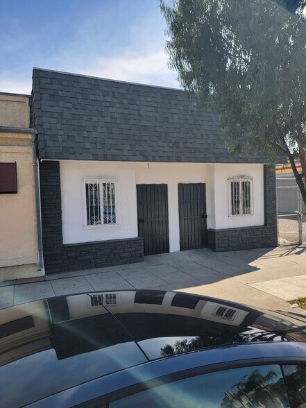 More Photos Of , Glendale Unknown For Sale