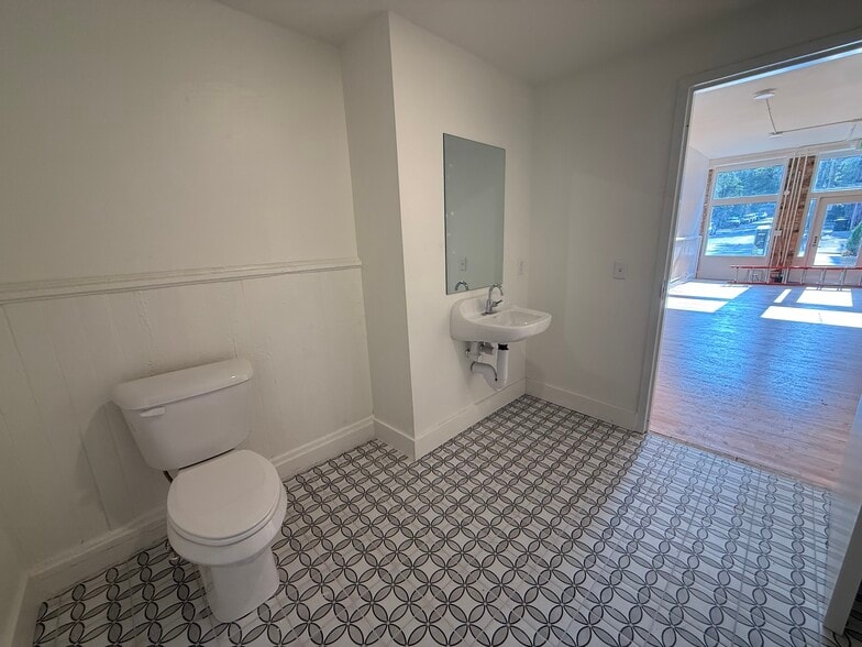 More Photos Of 1415 Main St, Cincinnati Apartments For Lease