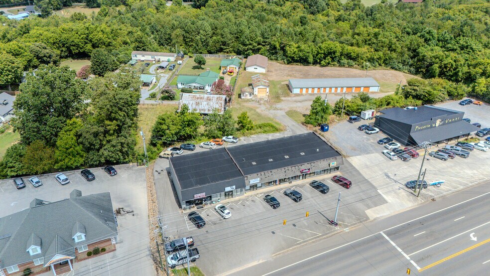 More Photos Of 1002 Us-411, Vonore Freestanding For Sale