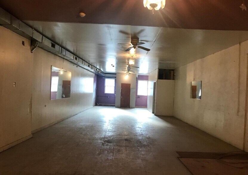 More Photos Of 3824-3830 N Broad St, Philadelphia Storefront Retail Office For Sale