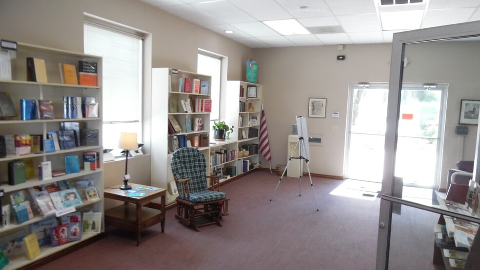 More Photos Of 300 S 7th St, Las Vegas Religious Facility For Sale