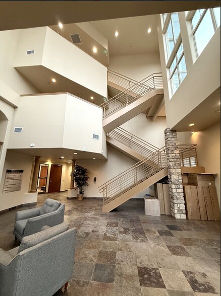 More Photos Of 8321 Sangre de Cristo Rd, Littleton Office For Lease