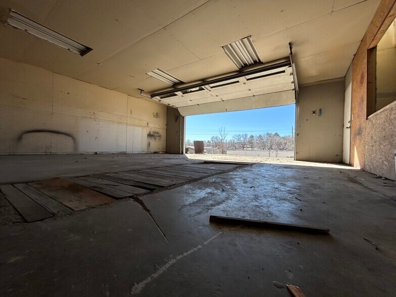 More Photos Of 717 5th St, Prescott Manufacturing For Lease