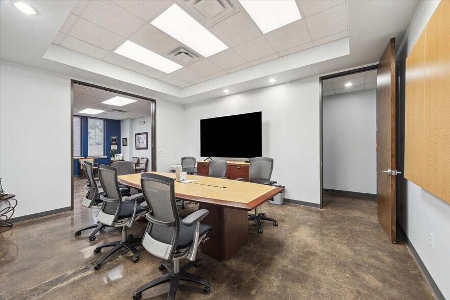 More Photos Of 718 FM 1959 Rd, Houston Medical For Sale