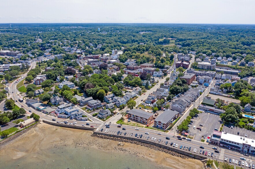More Photos Of 98 Water St, Plymouth Apartments For Lease