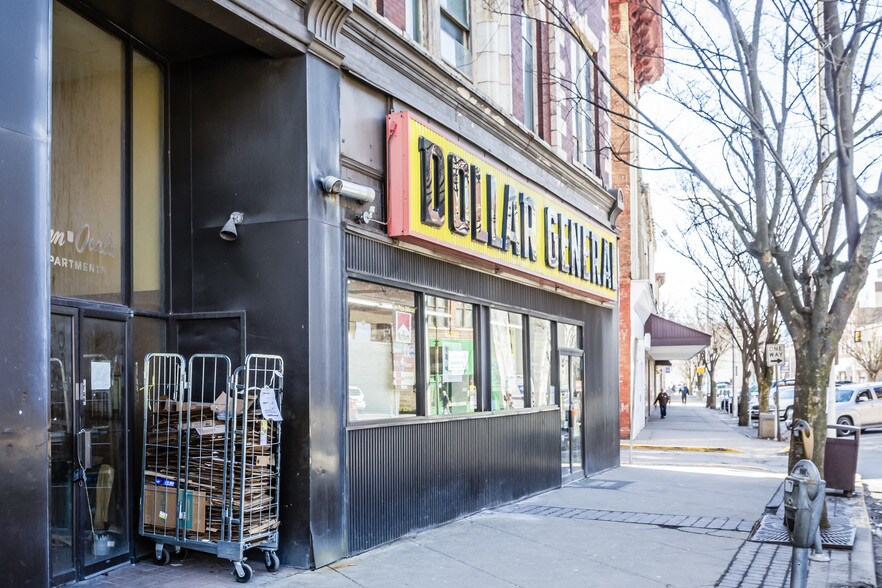 More Photos Of 30-36 E Independence St, Shamokin Apartments For Lease