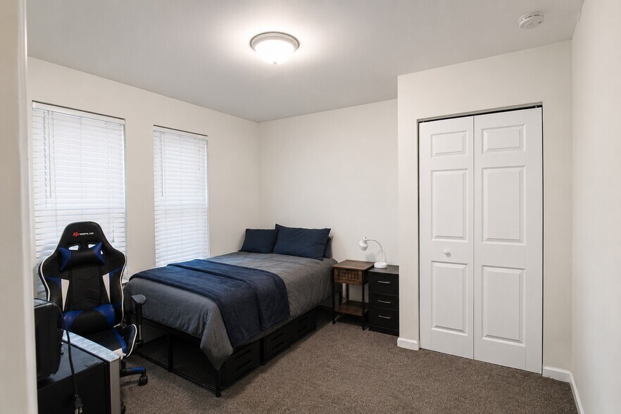 More Photos Of , Norfolk Multifamily For Sale
