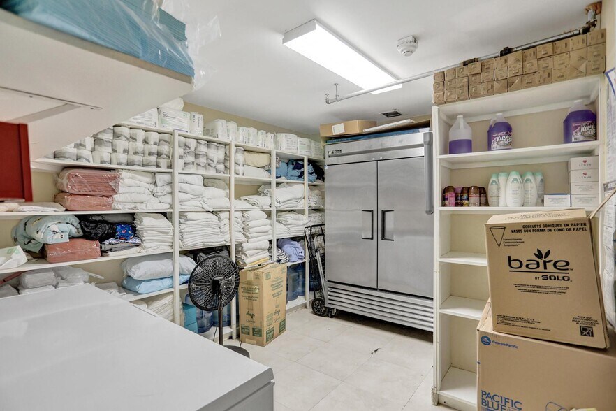 More Photos Of 1722 Madison St, Hollywood Assisted Living For Sale