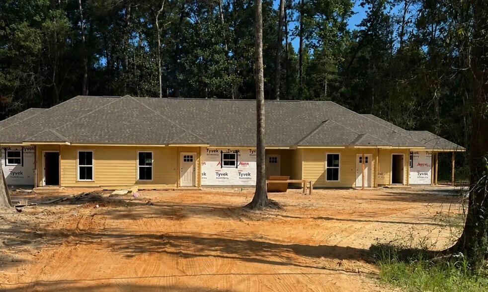 More Photos Of 19427 2nd Street, Covington Multifamily For Sale
