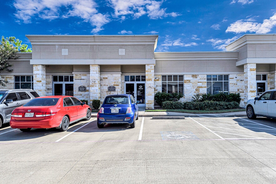 More Photos Of 1526 Katy Gap Rd, Katy Office For Sale