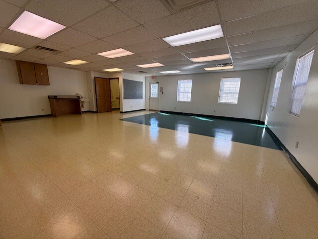 More Photos Of 704 E Clay St, Thomasville Office For Lease