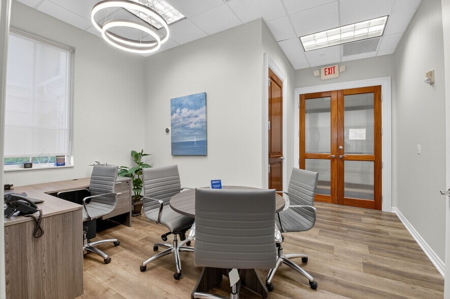 More Photos Of 2799 NW 2nd Ave, Boca Raton Office For Sale