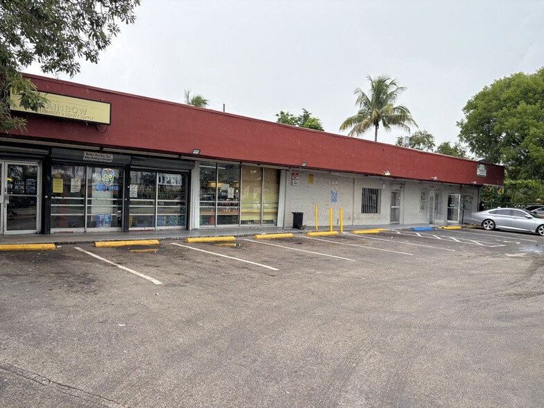 Primary Photo Of 81-101 SW 31st Ave, Fort Lauderdale Freestanding For Lease