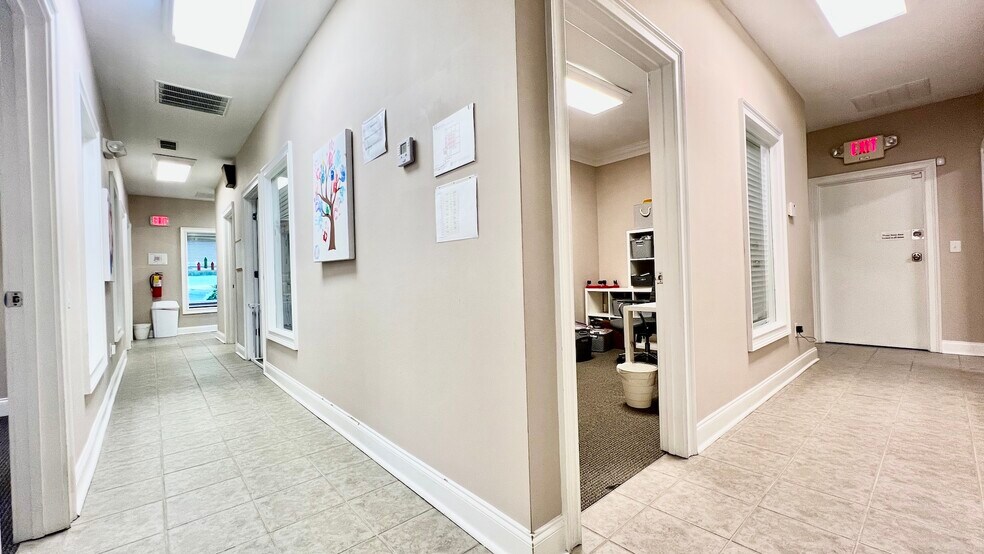 More Photos Of 4080 McGinnis Ferry Rd, Alpharetta Office For Sale