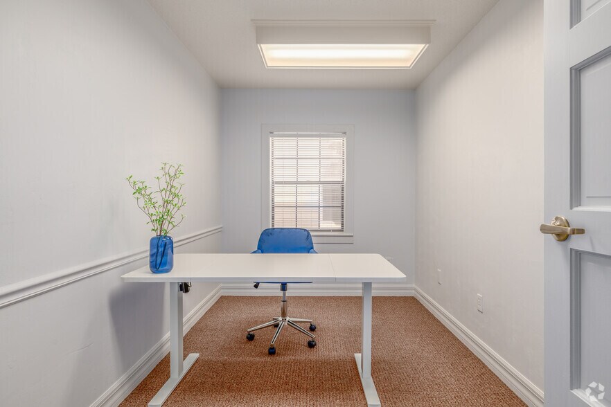 More Photos Of 305 SE 2nd Ave, Gainesville Office For Lease