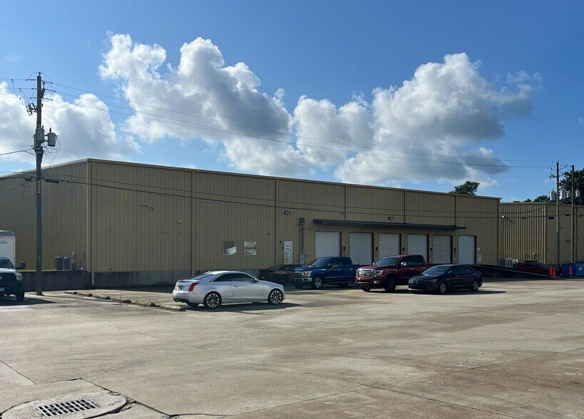 More Photos Of 5155 Mobile South St, Mobile Unknown For Lease