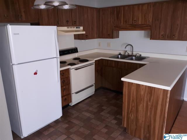 More Photos Of 2706 Lantern Walk, Huntsville Apartments For Sale