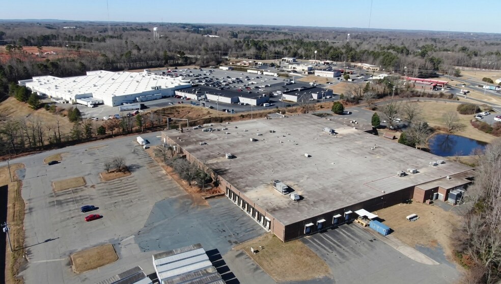 More Photos Of 1 Parrish Dr, Randleman Manufacturing For Lease