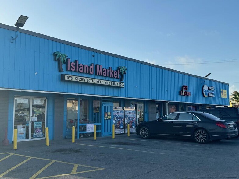 More Photos Of 5312 Padre Blvd, South Padre Island Convenience Store For Sale