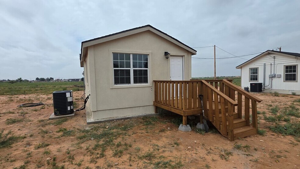 More Photos Of 2701 County 135 Rd, Midland Manufactured Housing Mobile Home Park For Lease