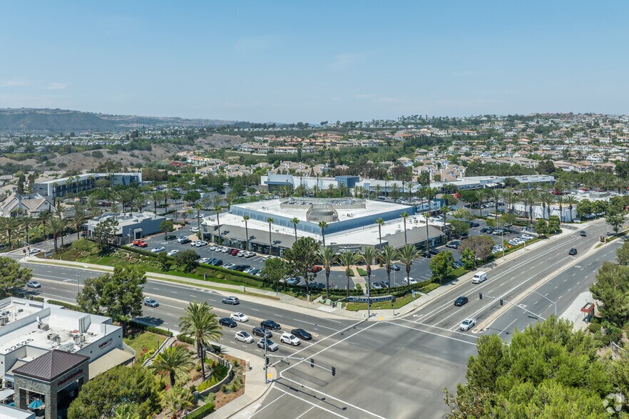 More Photos Of 32451 Golden Lantern St, Laguna Niguel Office For Lease