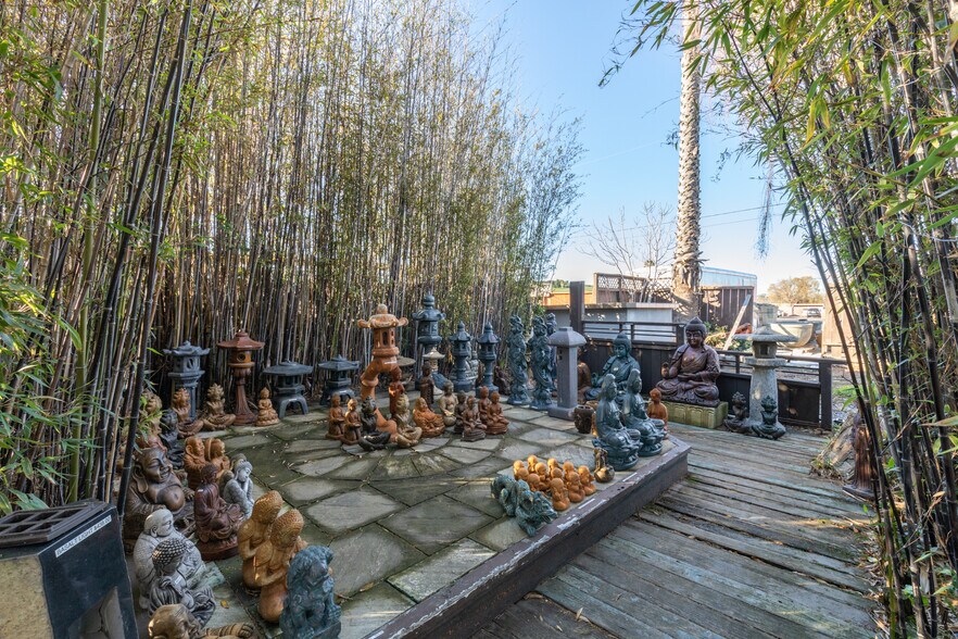 More Photos Of 3885 Napa Vallejo Hwy, American Canyon Garden Center For Sale