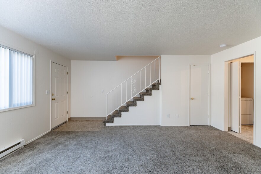 More Photos Of 3925-3967 Lancaster Dr, Salem Multifamily For Sale