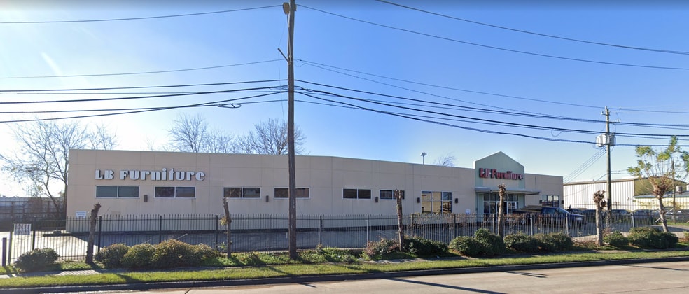 More Photos Of 9223 Bissonnet St, Houston General Retail For Sale