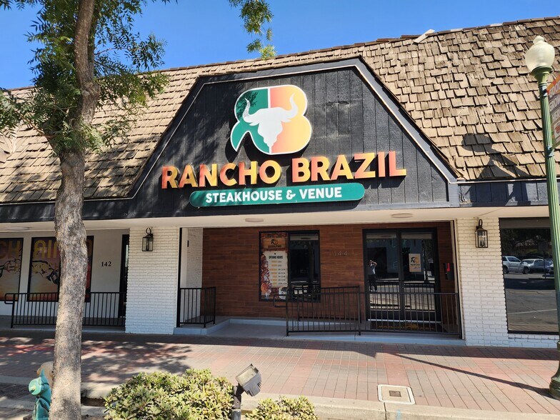 More Photos Of 142-144 N K St, Tulare Restaurant For Sale