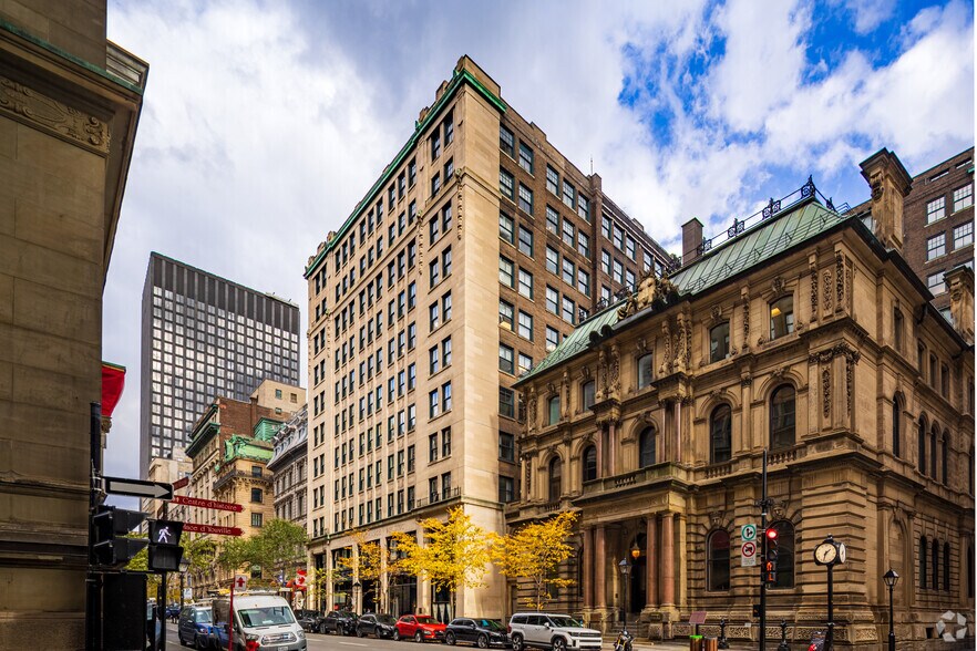 More Photos Of 276-288 Rue Saint-Jacques, Montréal Office For Lease