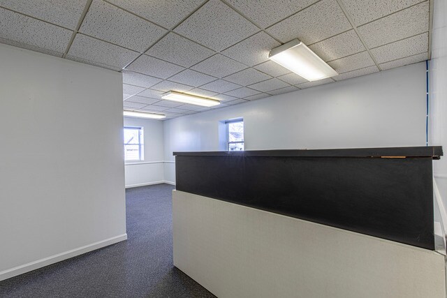 More Photos Of 400 N Main St, Princeton Office For Sale