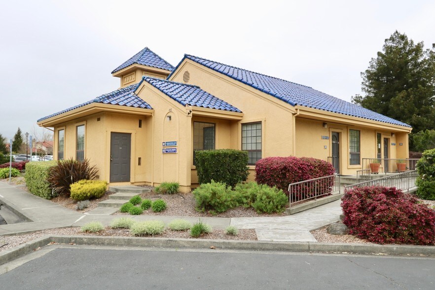 More Photos Of 1436 Professional Dr, Petaluma Medical For Lease