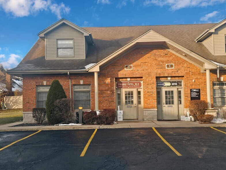 More Photos Of 12800 S Ridgeland Ave, Palos Heights Medical For Sale